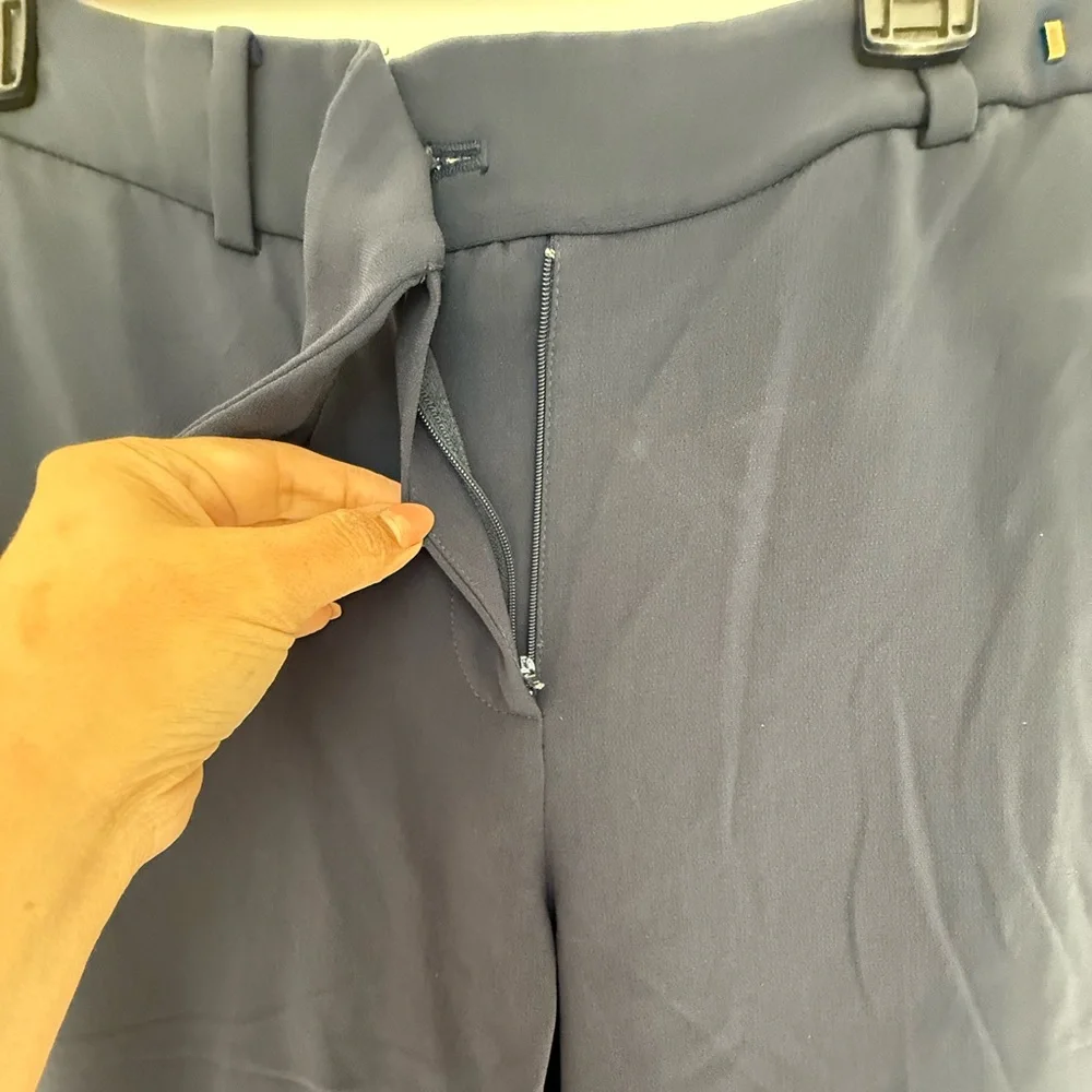 MICHAEL KORS
Navy Straight Leg Trouser - Picture 6 of 6